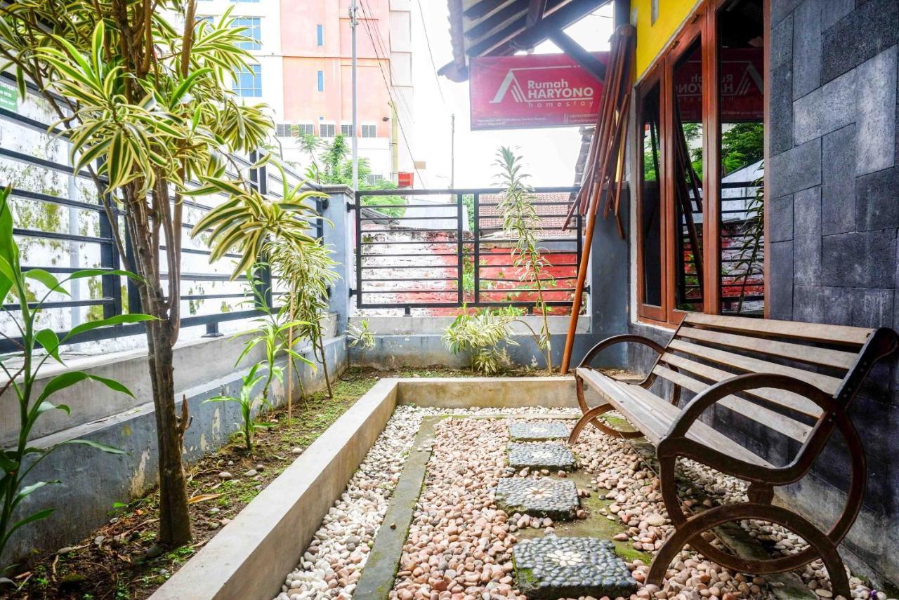 Koolkost Syariah Near Malioboro Area Hostel Джокякарта Екстериор снимка